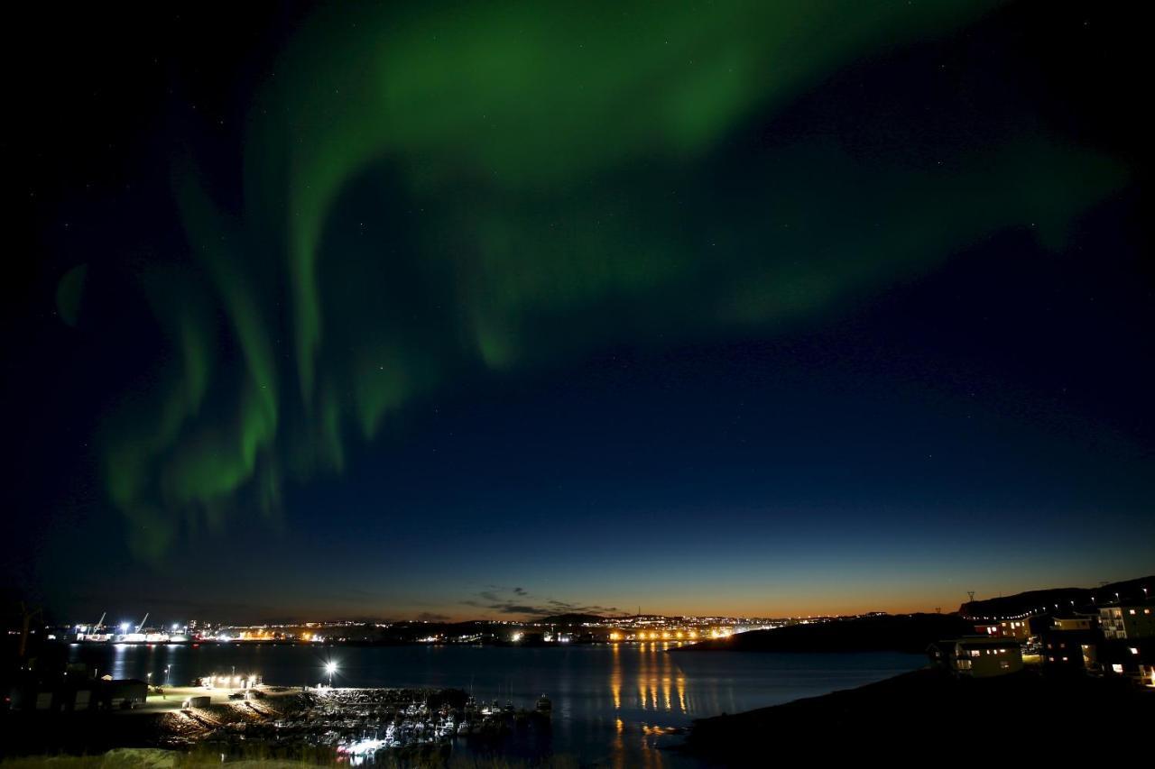 Tuukkaq Apartments Nuuk Exteriör bild